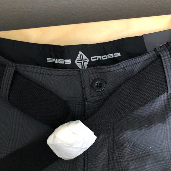 SWISS CROSS Plaid Athletic Shorts - NWT's - Picture 7 of 10
